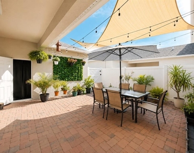 12820 Strode Lane - Photo Thumbnail 25