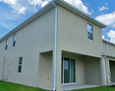 3371 Chroma Street - Photo Thumbnail 4