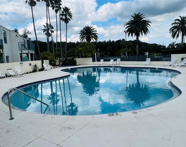 2556 Woodgate Boulevard - Photo Thumbnail 18