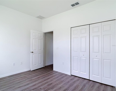 1081 Mccrory Street - Photo Thumbnail 39