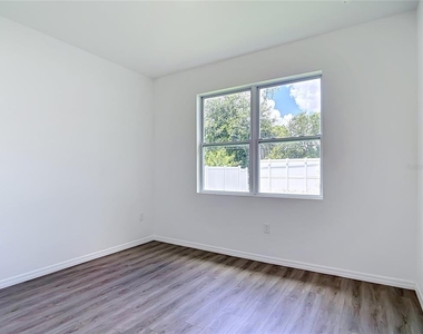 1081 Mccrory Street - Photo Thumbnail 37