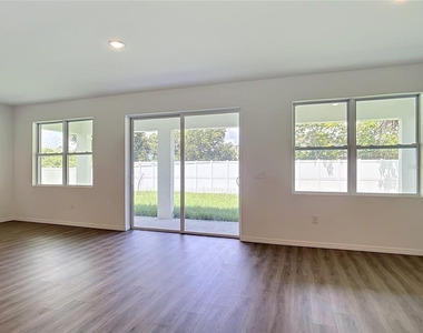 1081 Mccrory Street - Photo Thumbnail 20