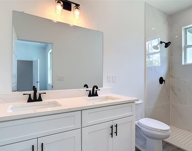 1081 Mccrory Street - Photo Thumbnail 35