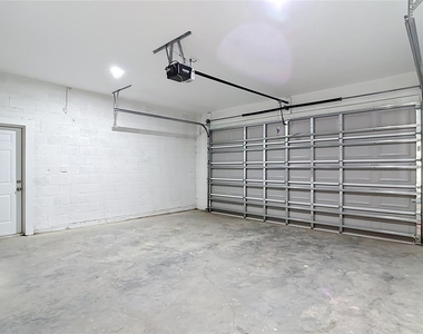 1081 Mccrory Street - Photo Thumbnail 49