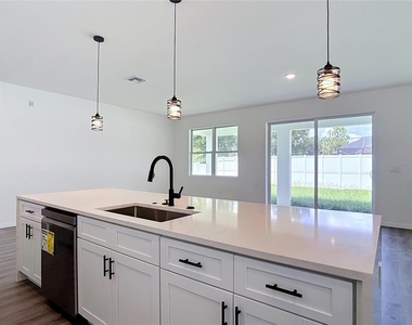 1081 Mccrory Street - Photo Thumbnail 14