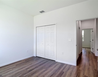 2607 Seagull Lane - Photo Thumbnail 24