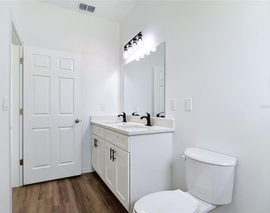 2607 Seagull Lane - Photo Thumbnail 39