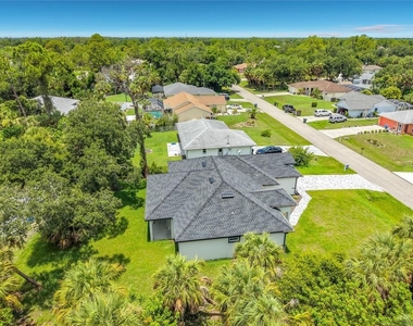 2607 Seagull Lane - Photo Thumbnail 49