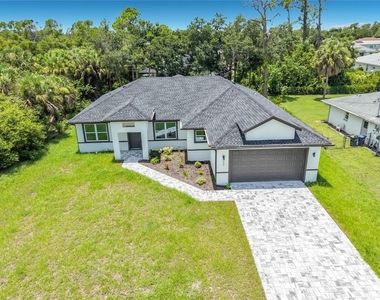 2607 Seagull Lane - Photo Thumbnail 3