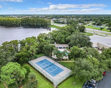 104 Northlake Drive - Photo Thumbnail 18
