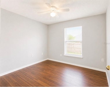 508 Pointe Allyson Way - Photo Thumbnail 8