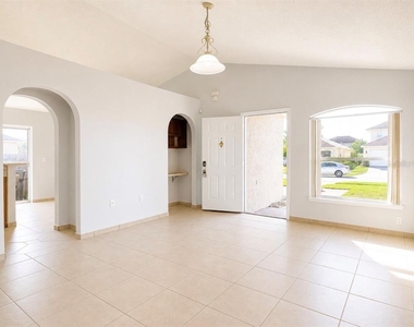 508 Pointe Allyson Way - Photo Thumbnail 2