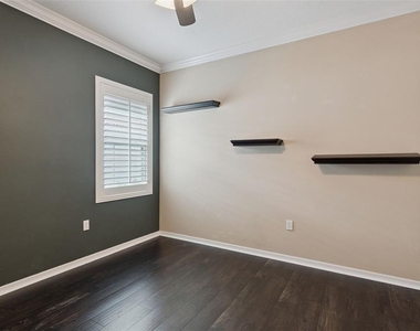 9194 Shepton Street - Photo Thumbnail 24
