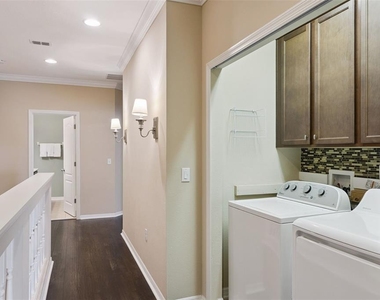 9194 Shepton Street - Photo Thumbnail 22
