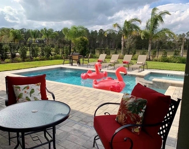 7738 Fairfax Drive - Photo Thumbnail 2
