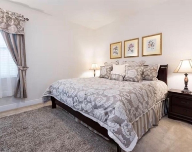 7738 Fairfax Drive - Photo Thumbnail 11