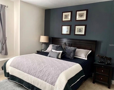 7738 Fairfax Drive - Photo Thumbnail 13