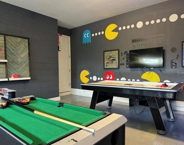 7738 Fairfax Drive - Photo Thumbnail 6