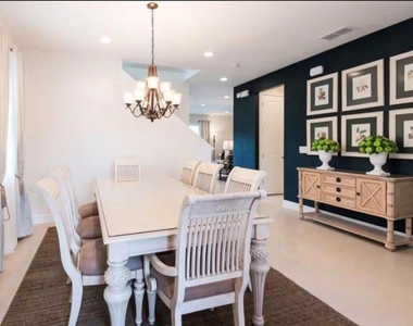 7738 Fairfax Drive - Photo Thumbnail 9