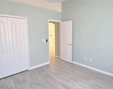 1224 Siesta Key Circle - Photo Thumbnail 17