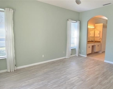 1224 Siesta Key Circle - Photo Thumbnail 15