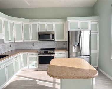 1224 Siesta Key Circle - Photo Thumbnail 12