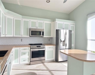 1224 Siesta Key Circle - Photo Thumbnail 13