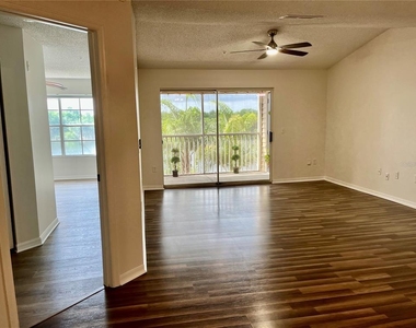 1939 Summer Club Apt Drive - Photo Thumbnail 18