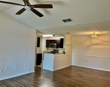 1939 Summer Club Apt Drive - Photo Thumbnail 25