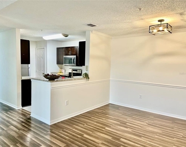 1939 Summer Club Apt Drive - Photo Thumbnail 5