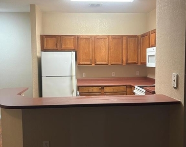 8103 Lillies Way - Photo Thumbnail 2
