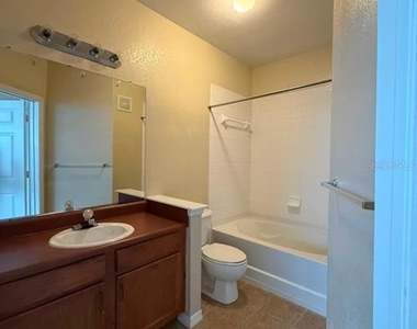 8103 Lillies Way - Photo Thumbnail 6