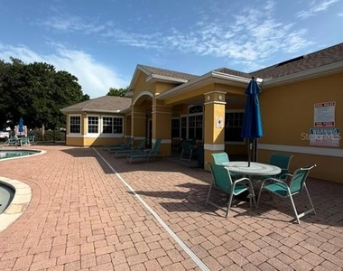8103 Lillies Way - Photo Thumbnail 17