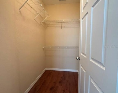 8103 Lillies Way - Photo Thumbnail 11