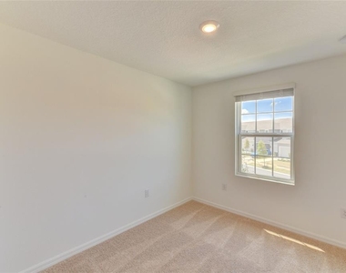 5744 Haven Terrace Terrace - Photo Thumbnail 23