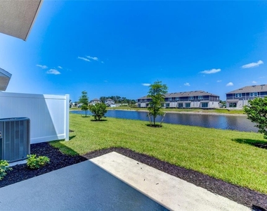5744 Haven Terrace Terrace - Photo Thumbnail 5