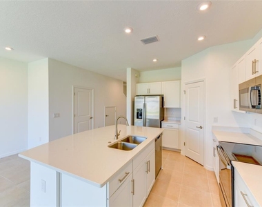 5744 Haven Terrace Terrace - Photo Thumbnail 10