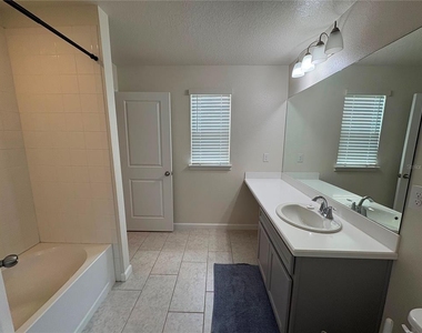 5553 Pleasantview Court - Photo Thumbnail 19