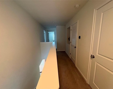 5553 Pleasantview Court - Photo Thumbnail 13