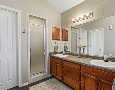 14233 Spanish Point Drive - Photo Thumbnail 27