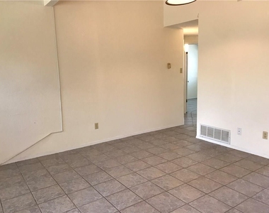 8500 Lakehurst Road - Photo Thumbnail 13