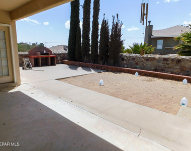 917 Tecate Place - Photo Thumbnail 38