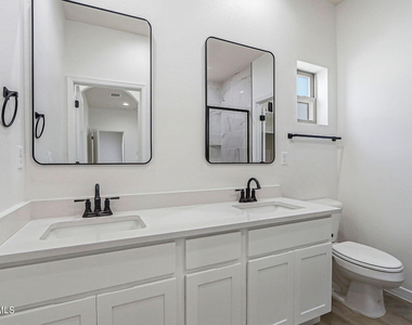 13106 Kington Avenue - Photo Thumbnail 23