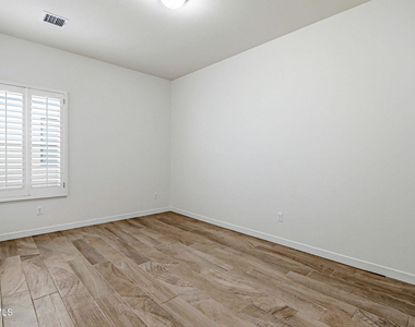 13106 Kington Avenue - Photo Thumbnail 17