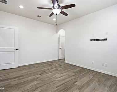 13106 Kington Avenue - Photo Thumbnail 21