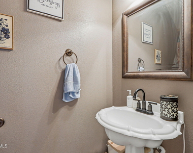 11620 Saint Thomas Way - Photo Thumbnail 13