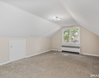 118 Lloyd Drive - Photo Thumbnail 26