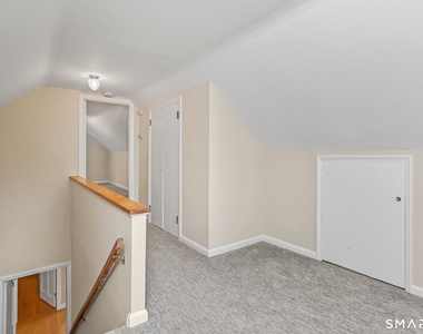 118 Lloyd Drive - Photo Thumbnail 28