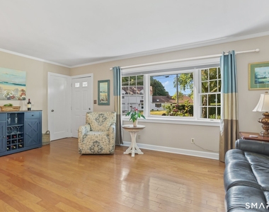 118 Lloyd Drive - Photo Thumbnail 21