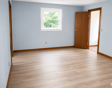 708 Howe Avenue - Photo Thumbnail 4